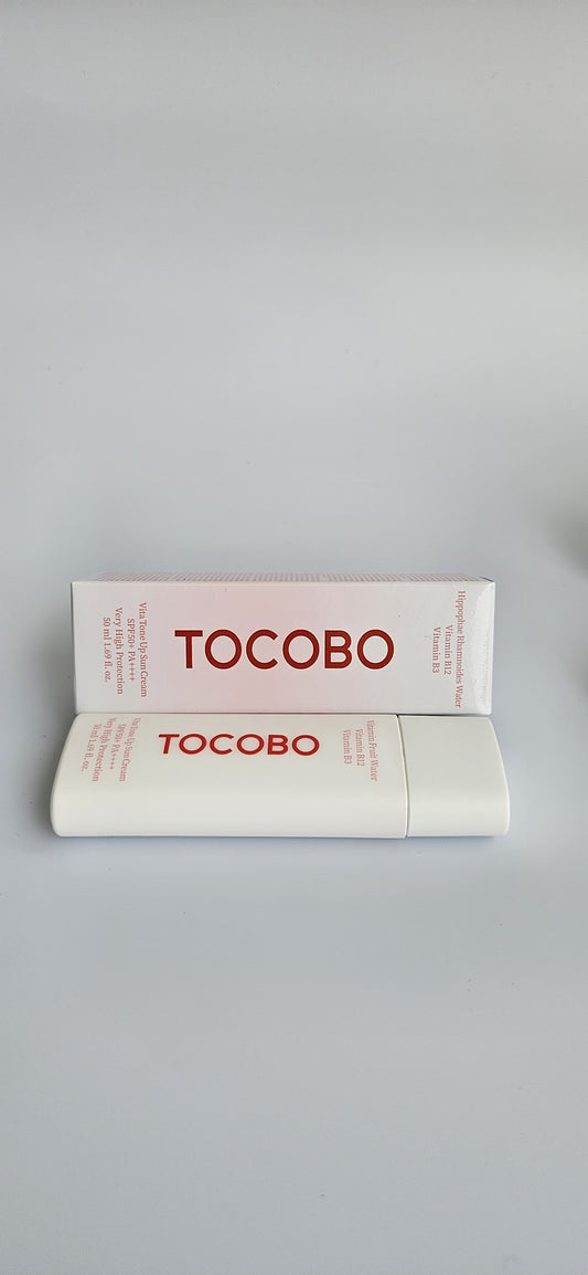 Protecto solar - Vita Tone Up Sun Cream SPF50+ PA++++ - TOCOBO (50ml)