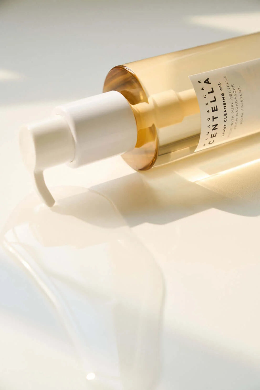 Limpiador en aceite - Light Cleansing Oil - 200ML- SKIN 1004