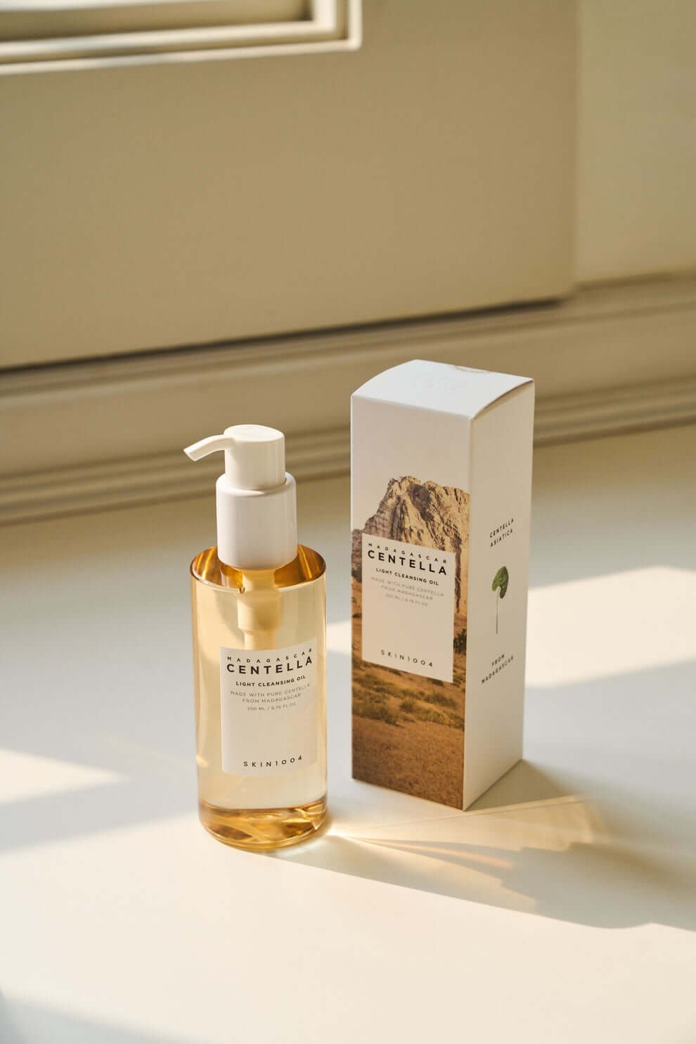 Limpiador en aceite - Light Cleansing Oil - 200ML- SKIN 1004