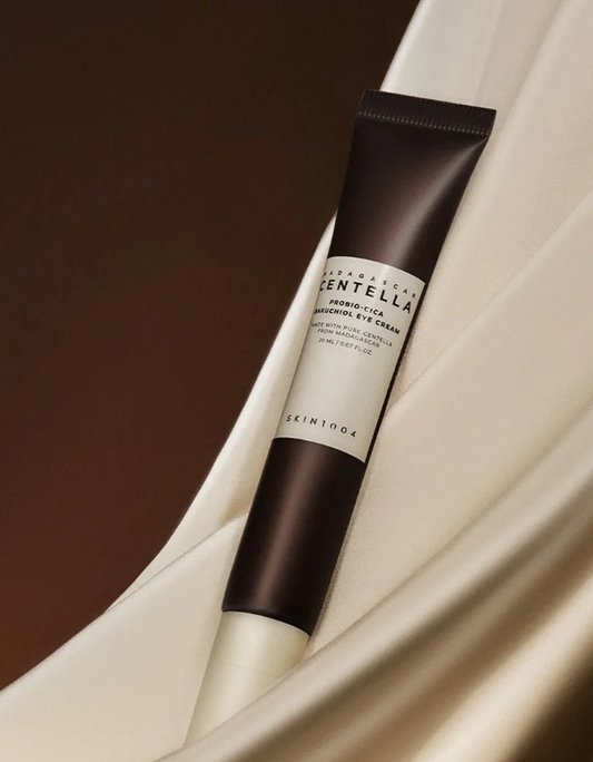 CREMA PARA CONTORNO DE OJOS  - Skin1004 Madagascar Centella Probio-Cica Bakuchiol Eye Cream