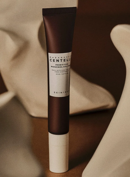 CREMA PARA CONTORNO DE OJOS  - Skin1004 Madagascar Centella Probio-Cica Bakuchiol Eye Cream