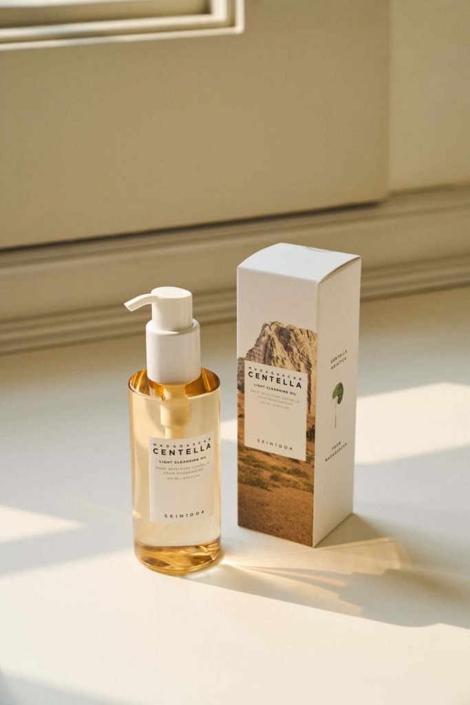 Limpiador en aceite - Light Cleansing Oil - 200ML- SKIN 1004